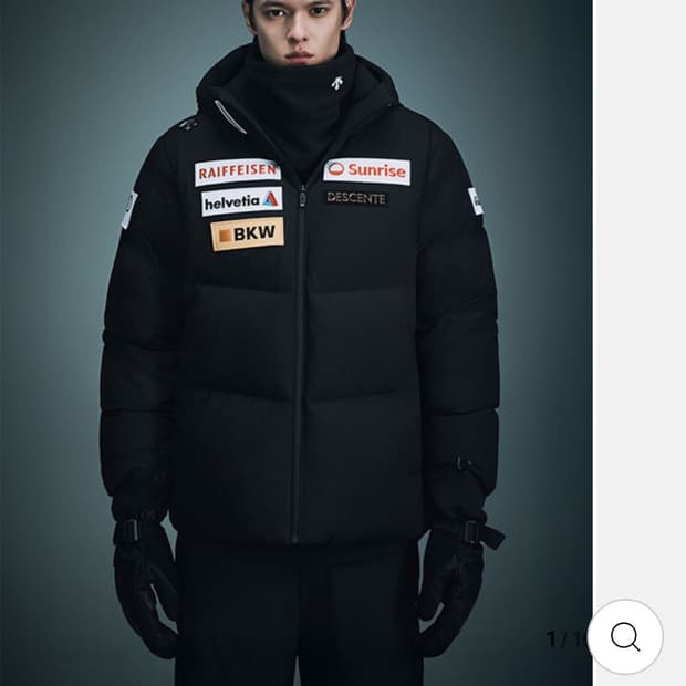 새상품) 데상트 스키 패딩 스위스 스키 후드형 다운 자켓  블랙 105