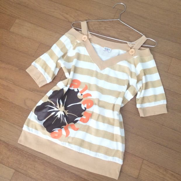 Gal Button Stripe Top 히비스커스 갸루 탑 