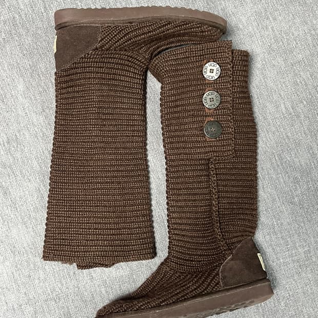 어그 카디 니트 부츠 초코브라운 