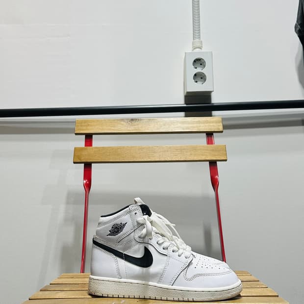 225) 나이키 운동화 여성 여자 신발 에어조던1 하이 화이트