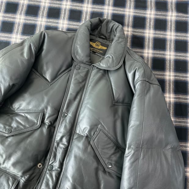 Morgan productions USA 레더패딩