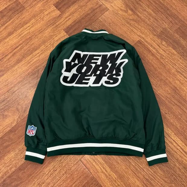 L M NFL x GU 뉴욕제츠 스타디움 자켓
