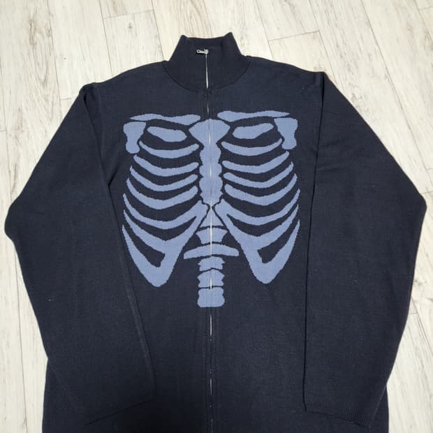 비슬로우 스켈레톤 하이넥 니트 집업 블랙 XL