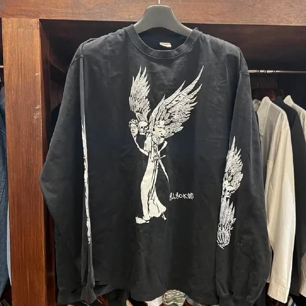 블랙아웃 긴팔티 xl