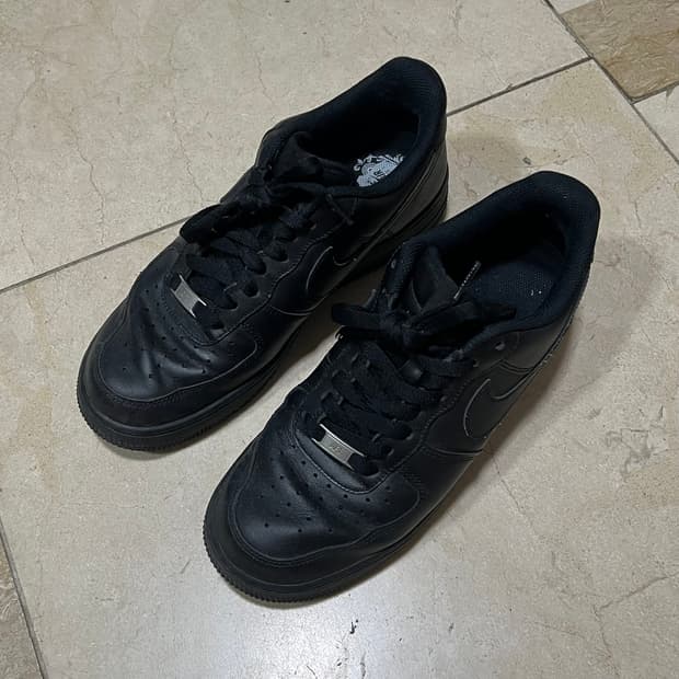 나이키 에어포스 블랙 260