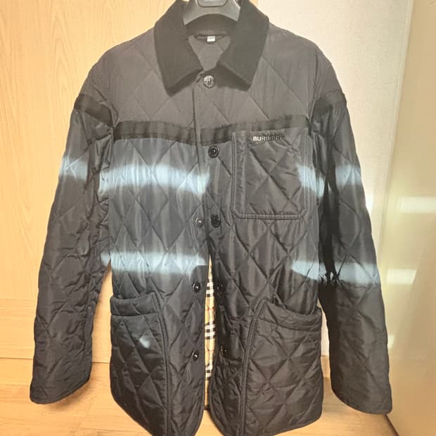 버버리 퀄팅자켓