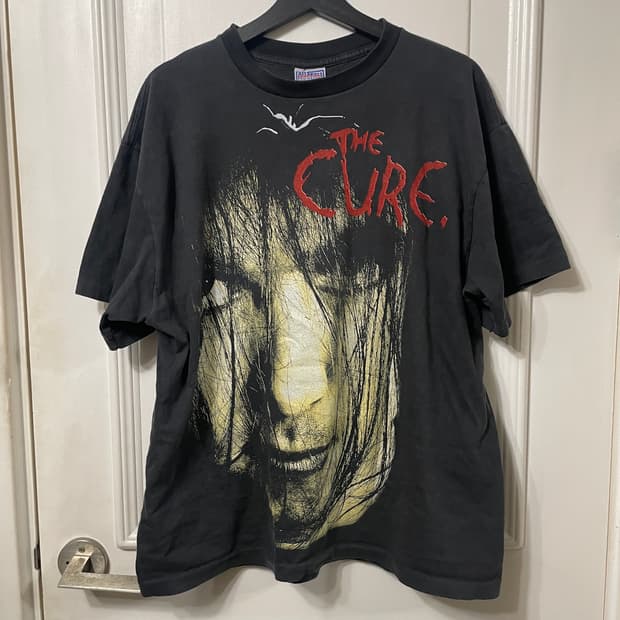 Robert Smith /The Cure shirt