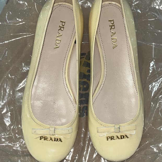 프라다 플랫 슈즈