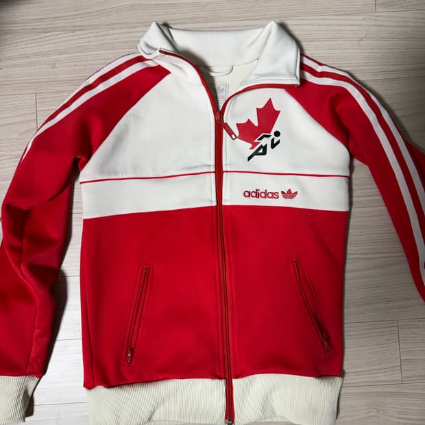 아디다스 캐나다 져지