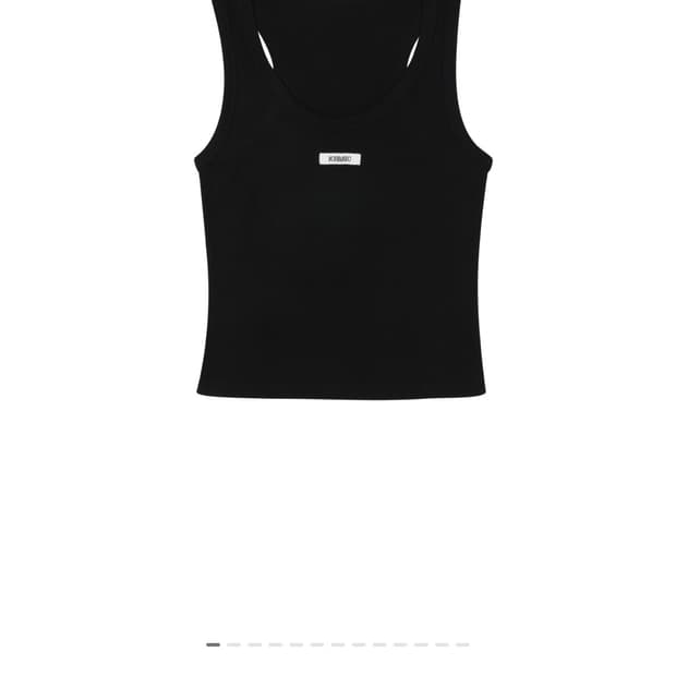 보헤미안서울 베이직 슬리브리스 크롭탑 블랙 새거 팝니다