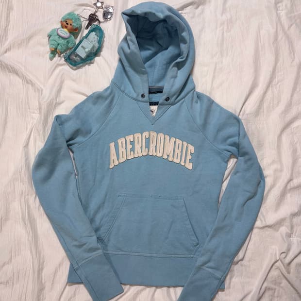 Abercrombie skyblue hood