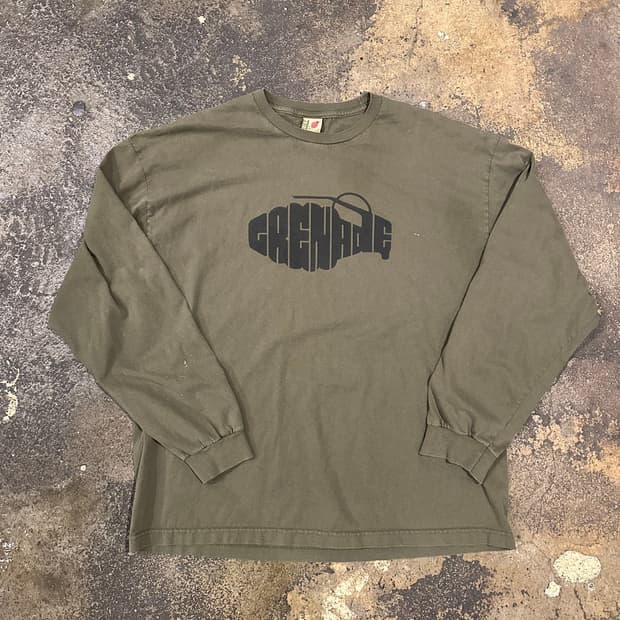 빈티지 00s Grenade 롱슬리브 