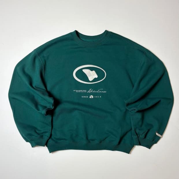 아더에러 25FW 에틱 로고 스웨트셔츠 PN9190