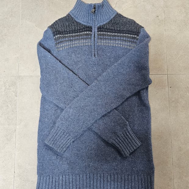 바나나리퍼블릭 반집업 니트 L