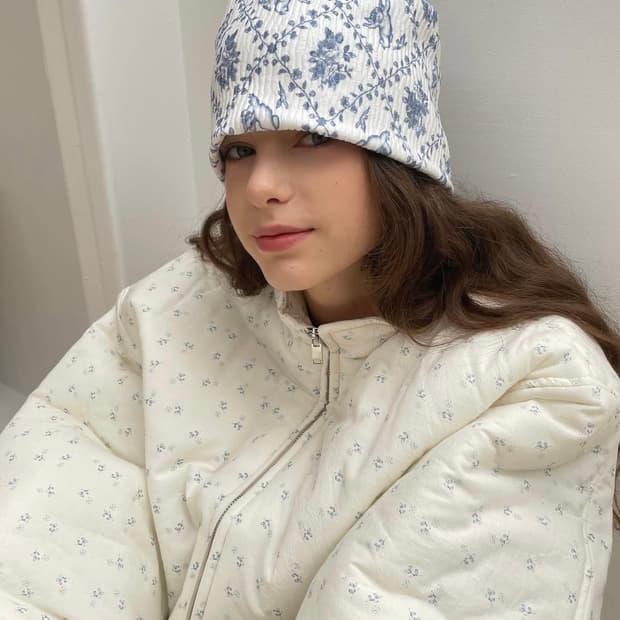 페스토 잔꽃무늬 패딩