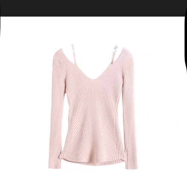 수지 딸기 우유 니트 