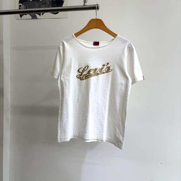 LEVIS 반팔 티셔츠