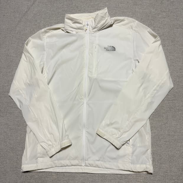 노스페이스 경량 바람막이 자켓