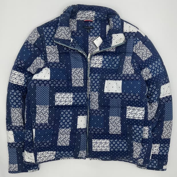 타미힐피거 패이즐리 패턴 패딩