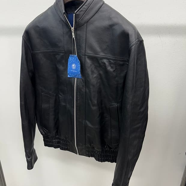 100-105) SLOW UNIVERSE 레더 블루종 