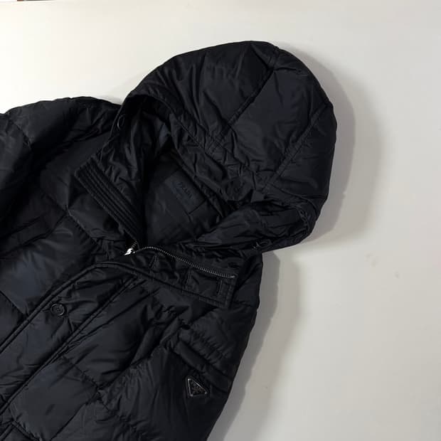 [M/당일출고]프라다 삼각로고 롱패딩