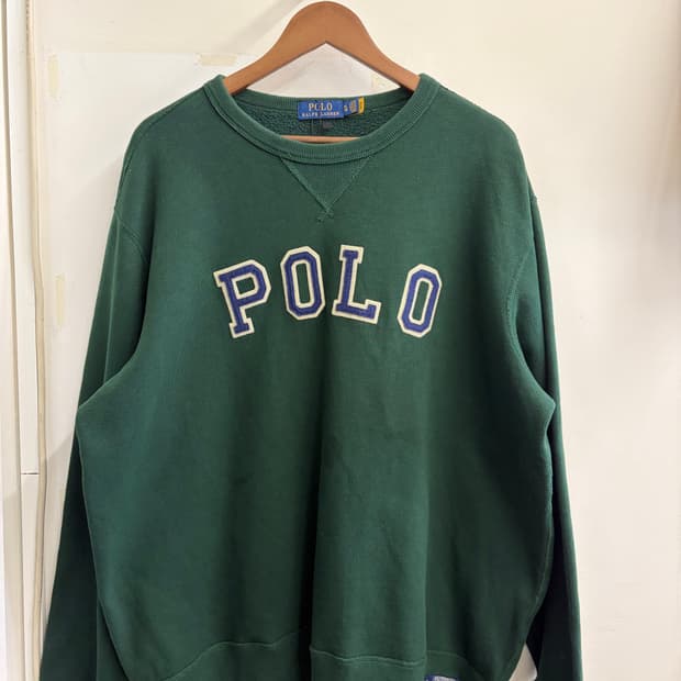 N214. 폴로 아치로고 맨투맨