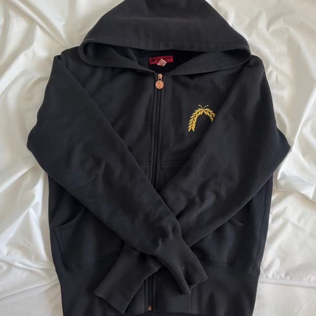 에비수 자수 후드집업