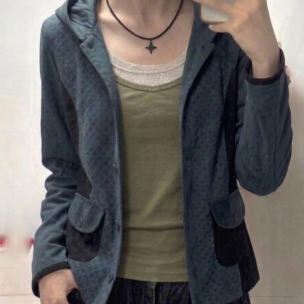 유니크!)펀칭 배색 디테일 믹스매치 후드 자켓