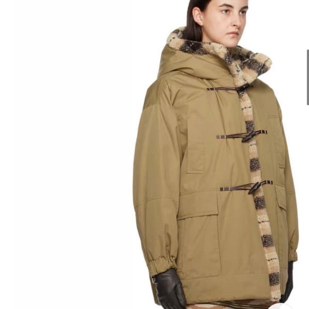 막스마라 위켄드 패딩 파카 24FW