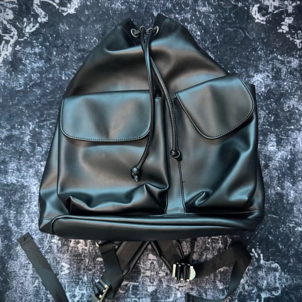Leather bag