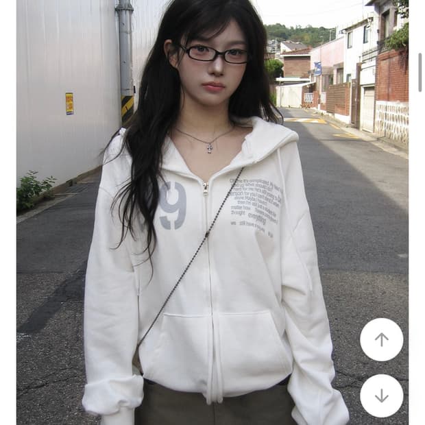 에이블리 남여공용 레터링 루즈핏 투웨이 후드집업 (새상품)