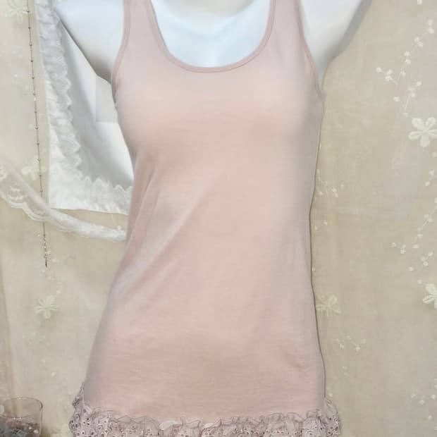 pink lace sleeveless t