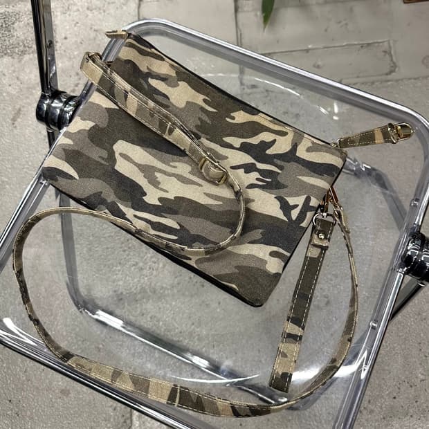 camo canvas clutch cross bag