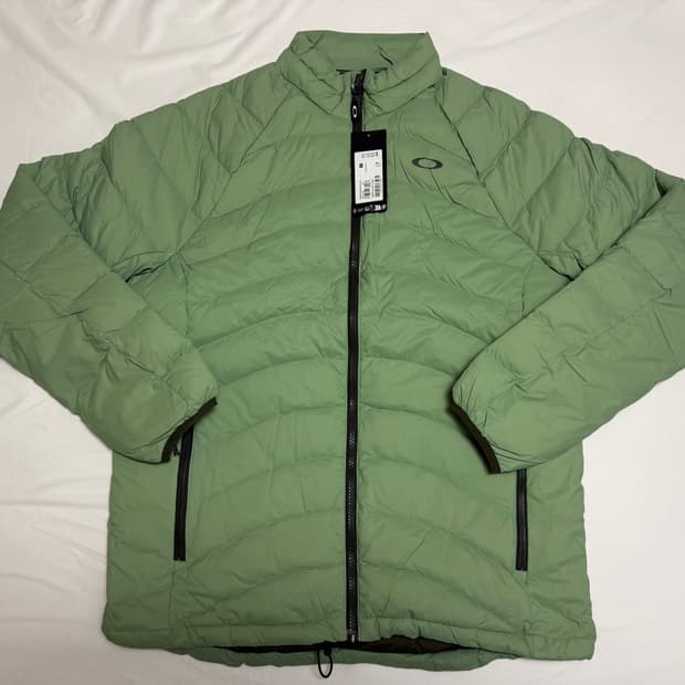 새상품)오클리 스노우 바운드 경량패딩