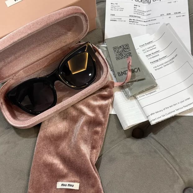 [정품] 미우미우 시그니처 크리스탈 선글라스 풀구성