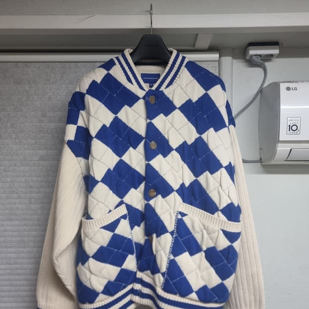 아더에러 테닛 니트 가디건 A2