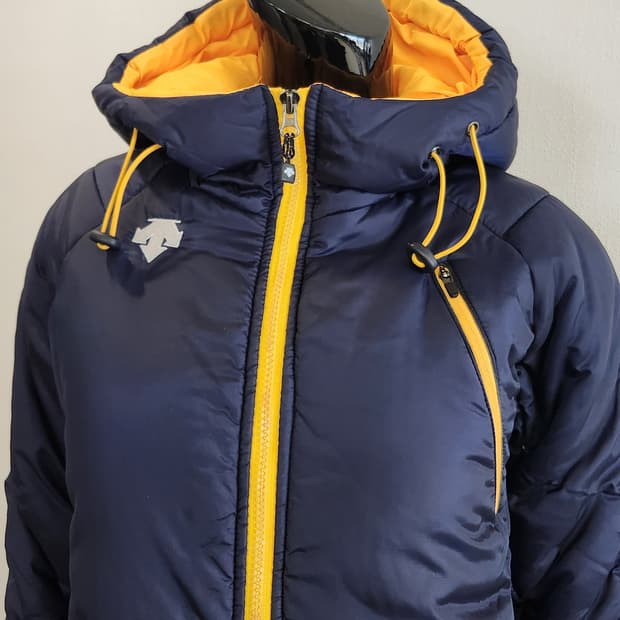 데상트 패딩점퍼 