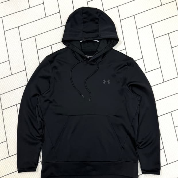 공용 M / 언더아머 기모 후드티 블랙
