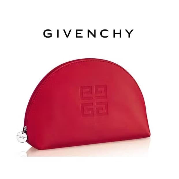 지방시 Givenchy 레드 반달 가죽 파우치 (새제품)