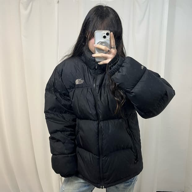The North Face Black 700 Nuptse Padding 