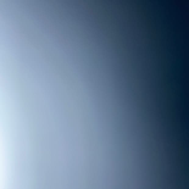 Discreavant에서 꼼데 옴플 구매하신 권태* 고객님 여기로 연락