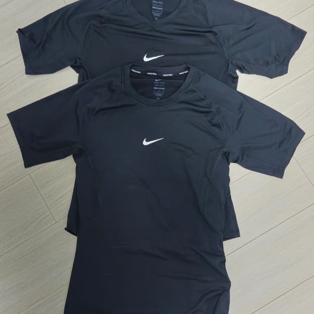 나이키 프로 DRI-FIT 컴프레션 반팔 L(새상품)