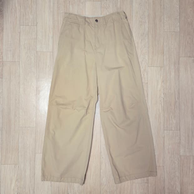 S) 쿠어 베이지 코튼 와이드 치노팬츠