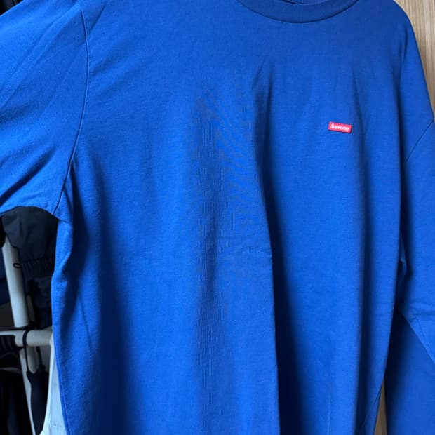 Supreme smallbox 롱슬리브   슈프림 L