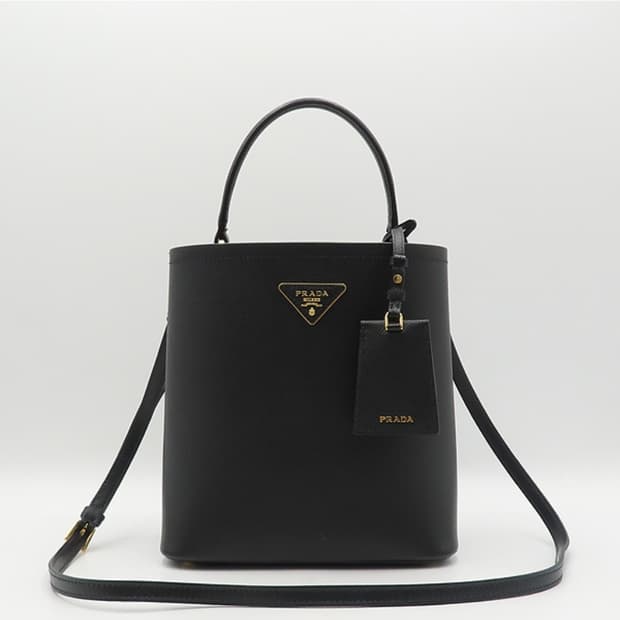 프라다 블랙 파니에 사피아노 레더 토트백 + 스트랩