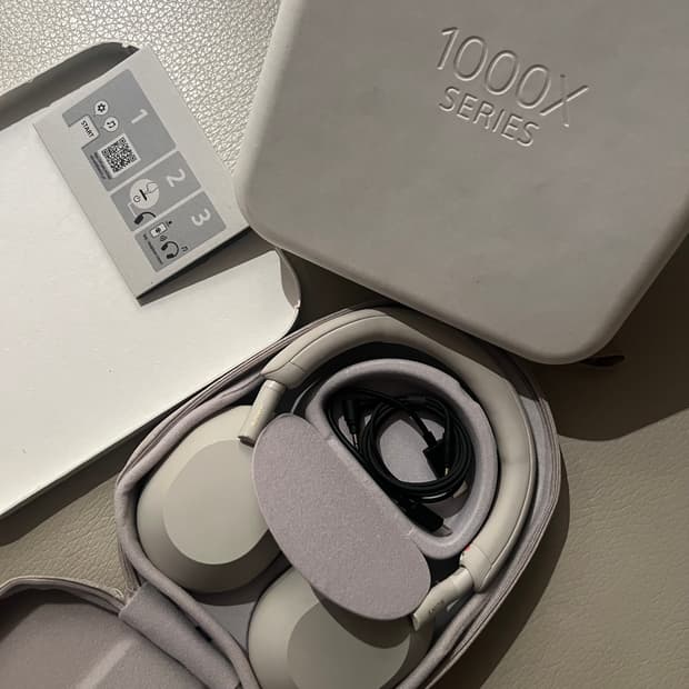 소니 1000xm5 헤드셋 실버 