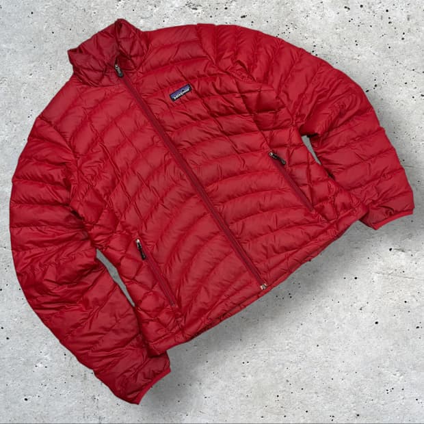 [M] 파타고니아 우먼 경량 패딩 자켓 레드 B847