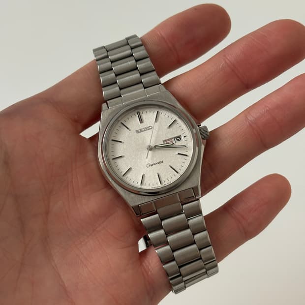 1980s Chronos Snowflake Dial Quartz