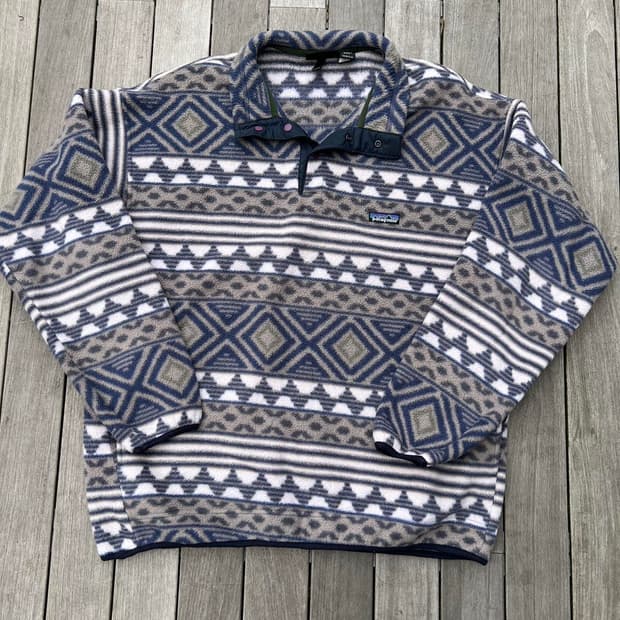 16FW 파타고니아 클래식 신칠라 스냅-티 플리스 풀오버 네이티브 패턴