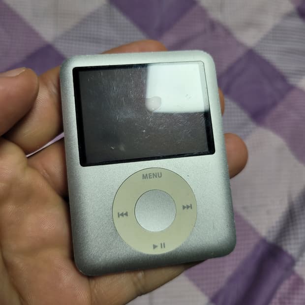 애플 아이팟 나노 3세대 A1236 4기가 부품용